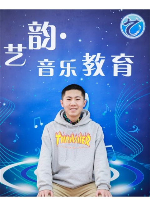 李星宇